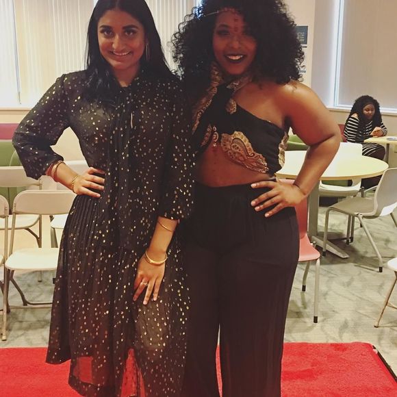 Meet your Posher, Shenaiya - Picture 1 of 1